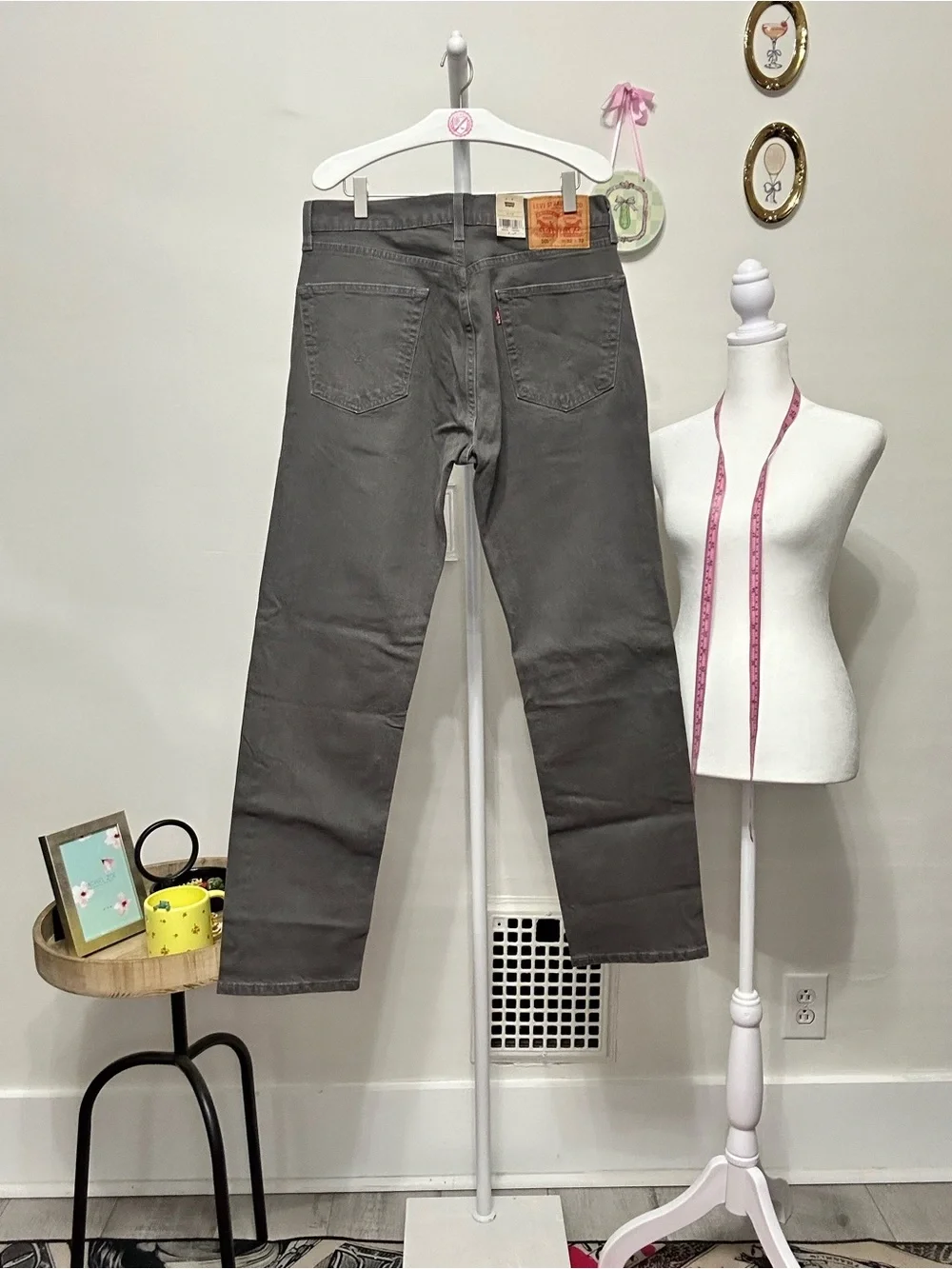 NWT Levi’s Men's Straight-Leg Gray Jeans - 505 Style 32x32